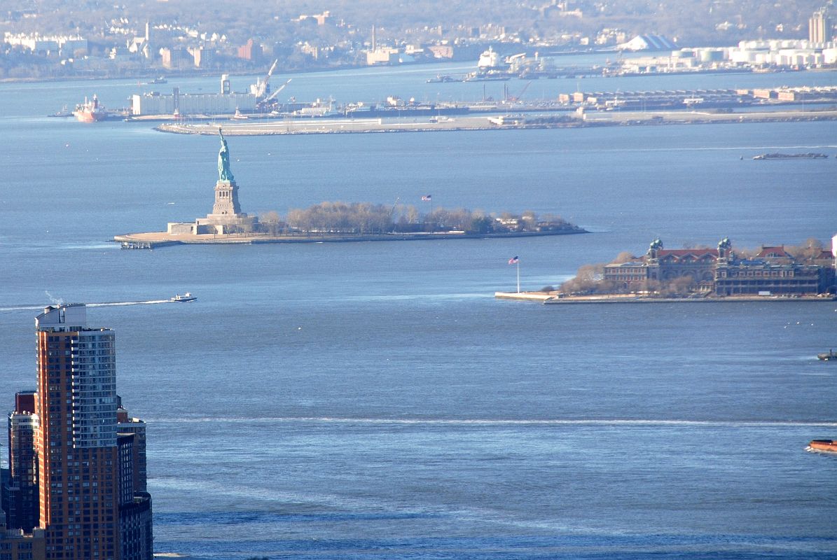 New York City Empire State Building 09 South Statue Of Liberty Close Up